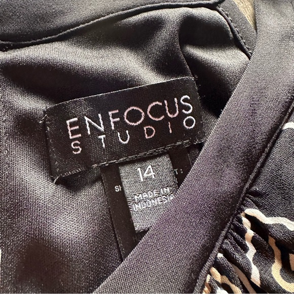Enfocus Studio Maxi Dress - Picture 5 of 10